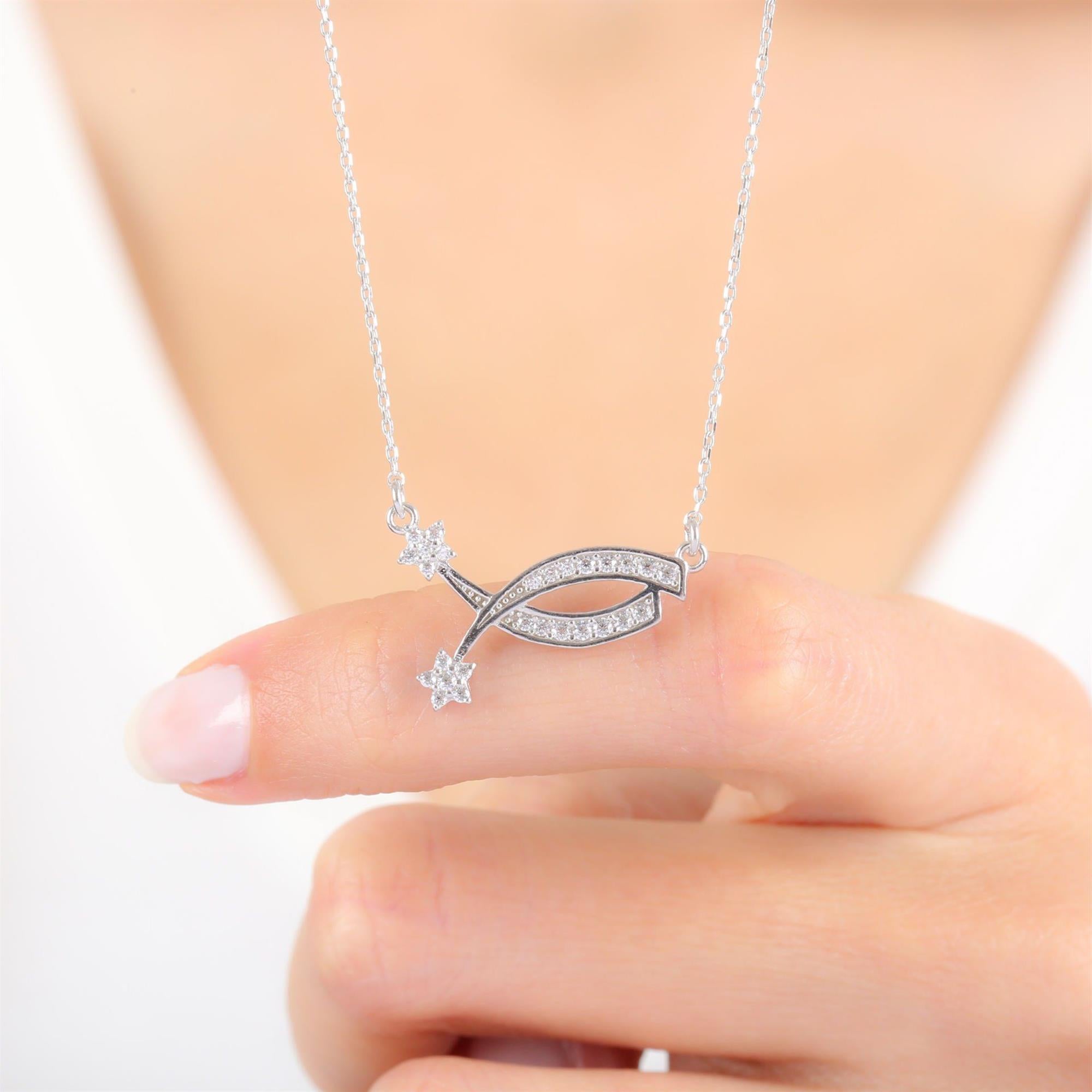 Dainty Sparkling Star Silver Necklace