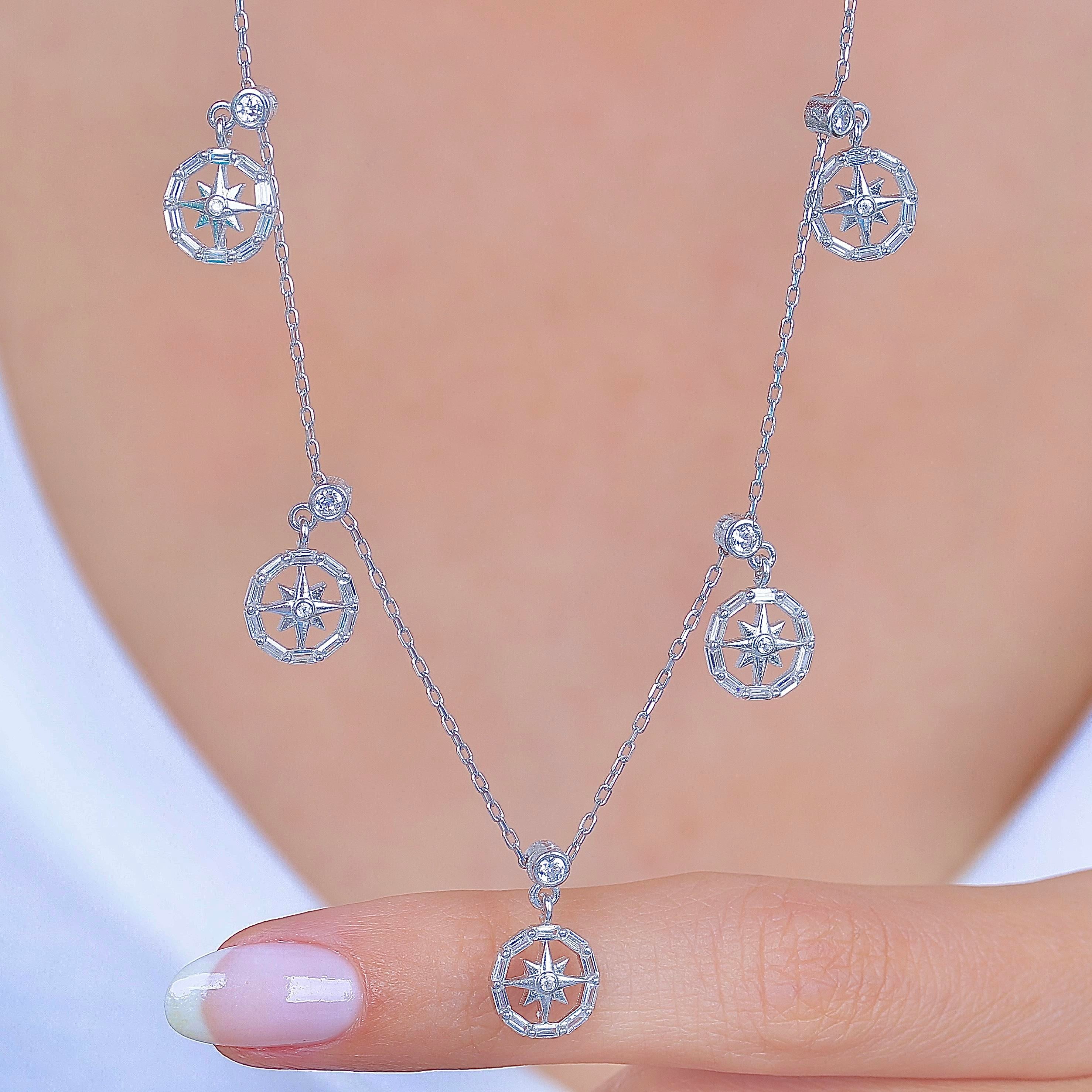 North Circle Lucky Silver Choker Necklace