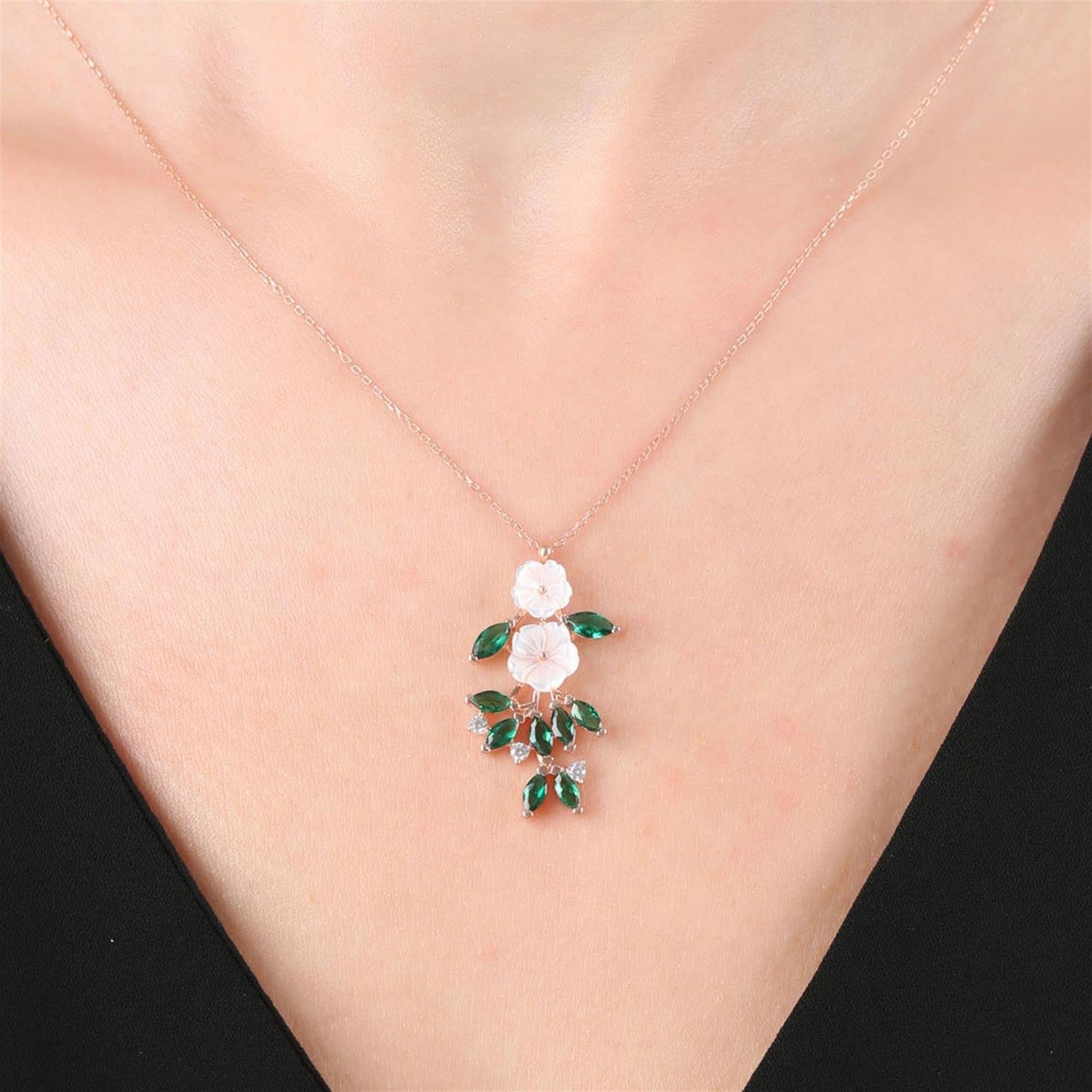 Magnolia Flower Emerald Rain Rose Gold Necklace
