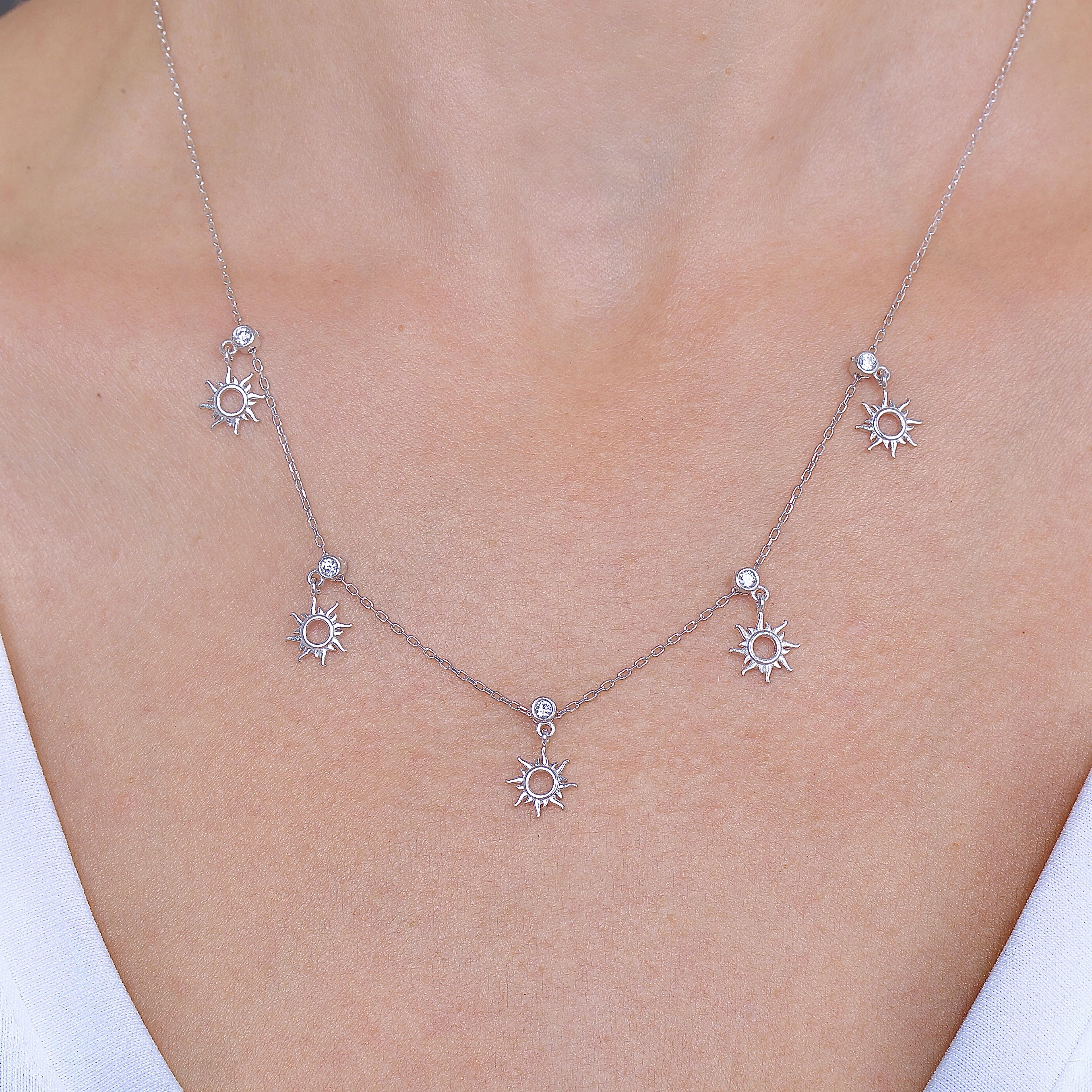 Sparkling Suns Lucky Silver Choker Necklace