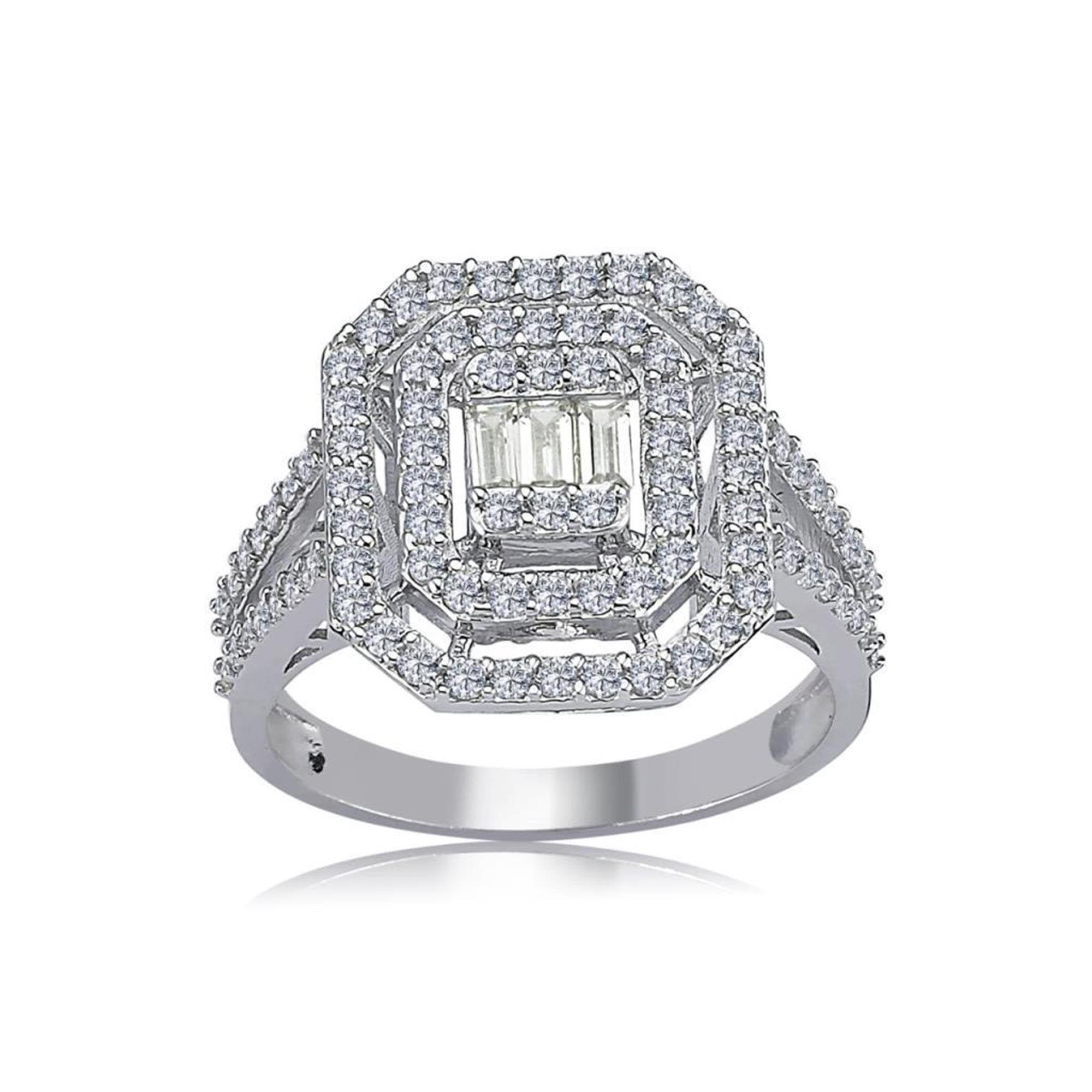 Anillo llamativo con circonitas baguette y redondas en diseño de capas – elegancia eterna en plata de ley rodiada.