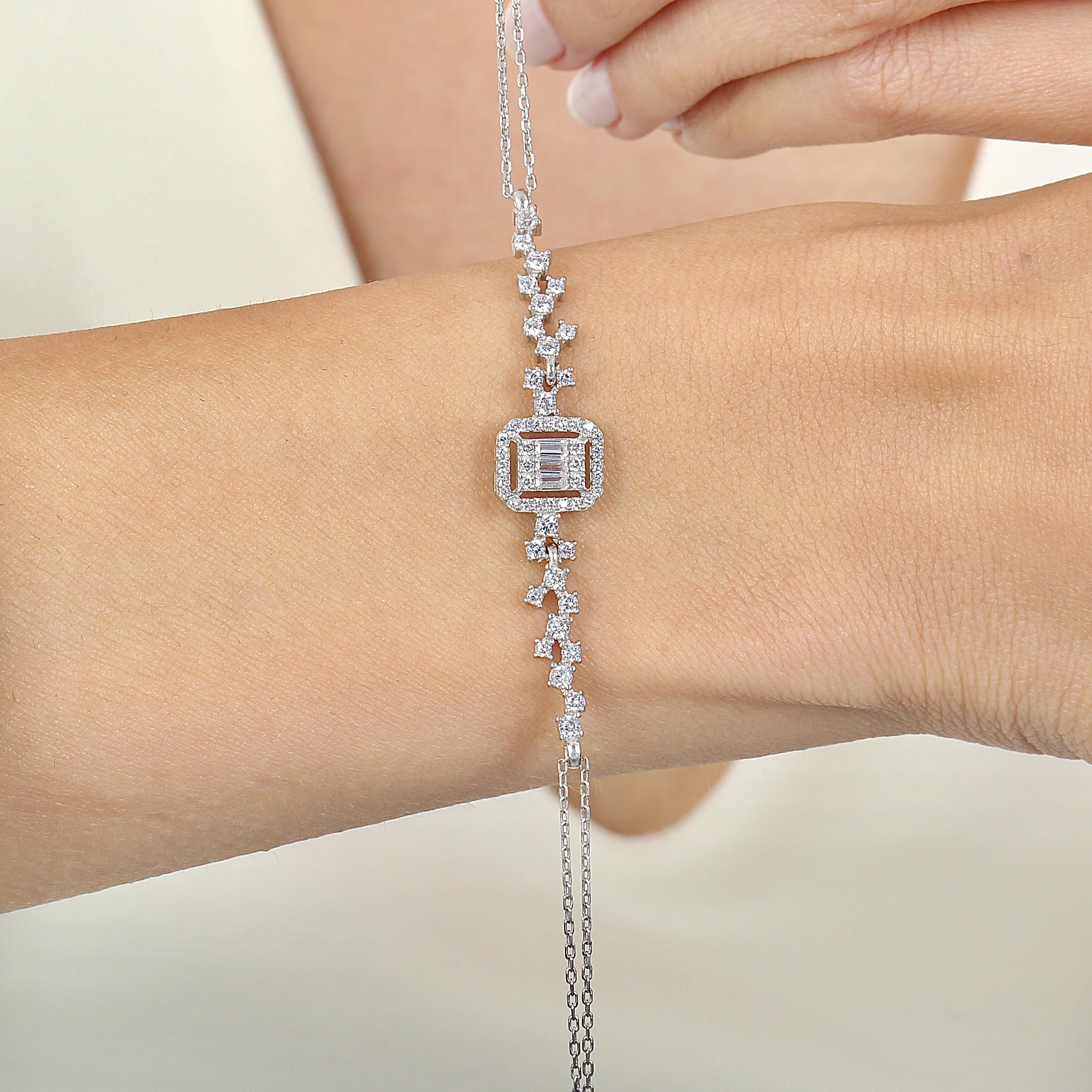 Diamond Setting Radiance of Commitment Baguette Bracelet