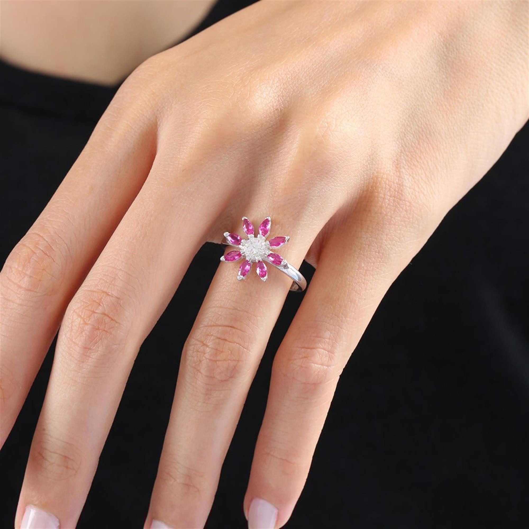 Diamond Setting Fuchsia Sun Silver Ring