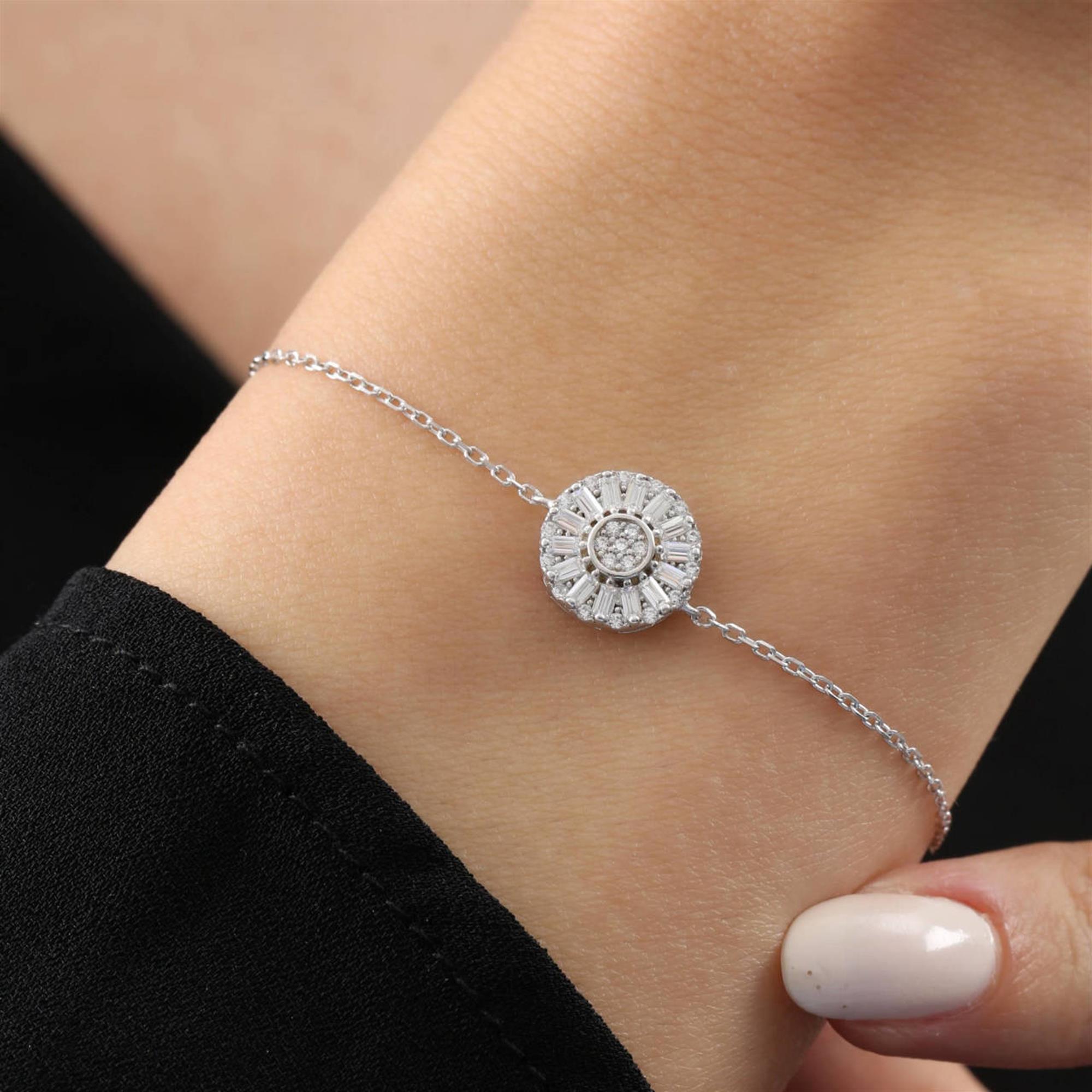 Diamond Setting Seal of Beauty Baguette Silver Bracelet