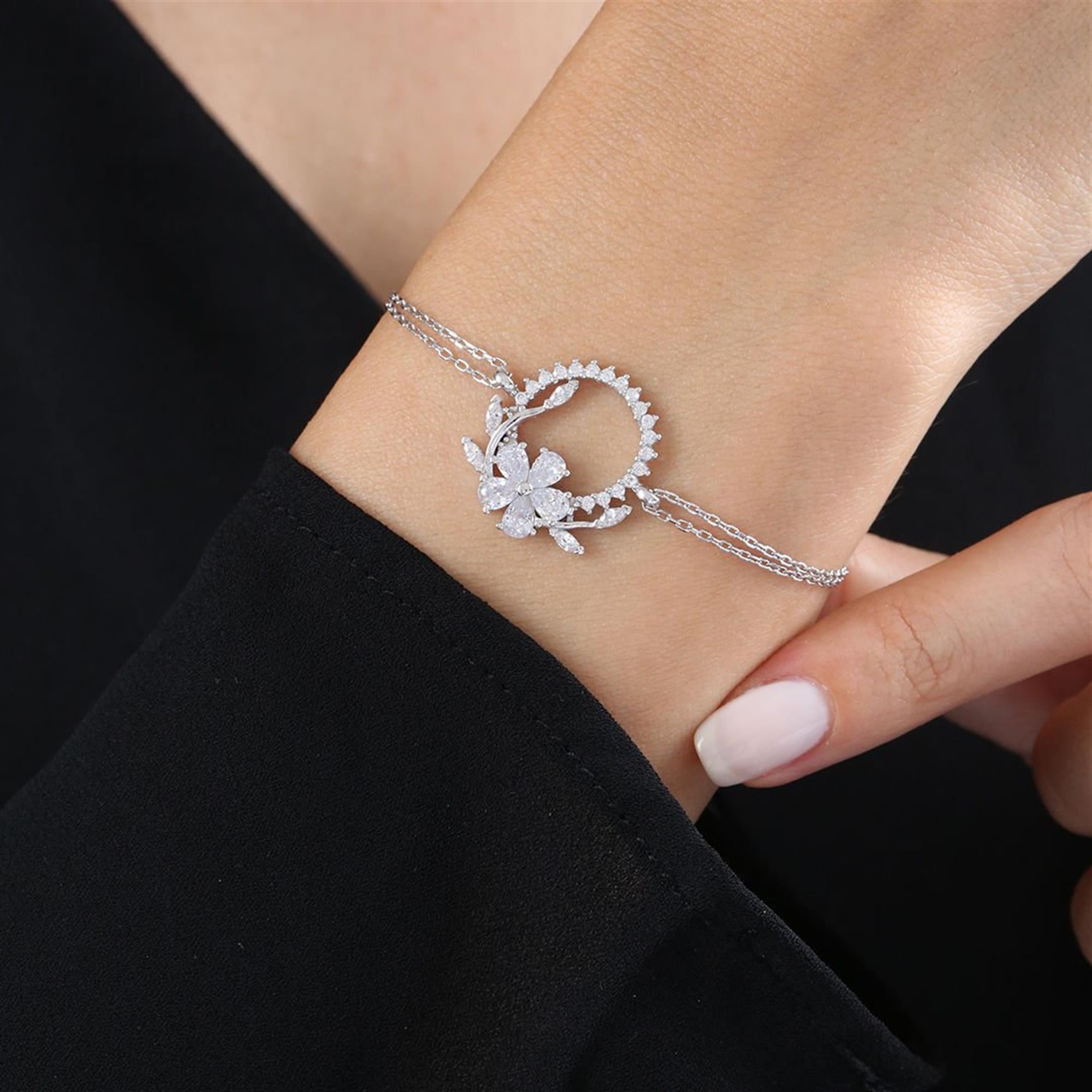Diamond Setting Sparkle Crown Silver Bracelet