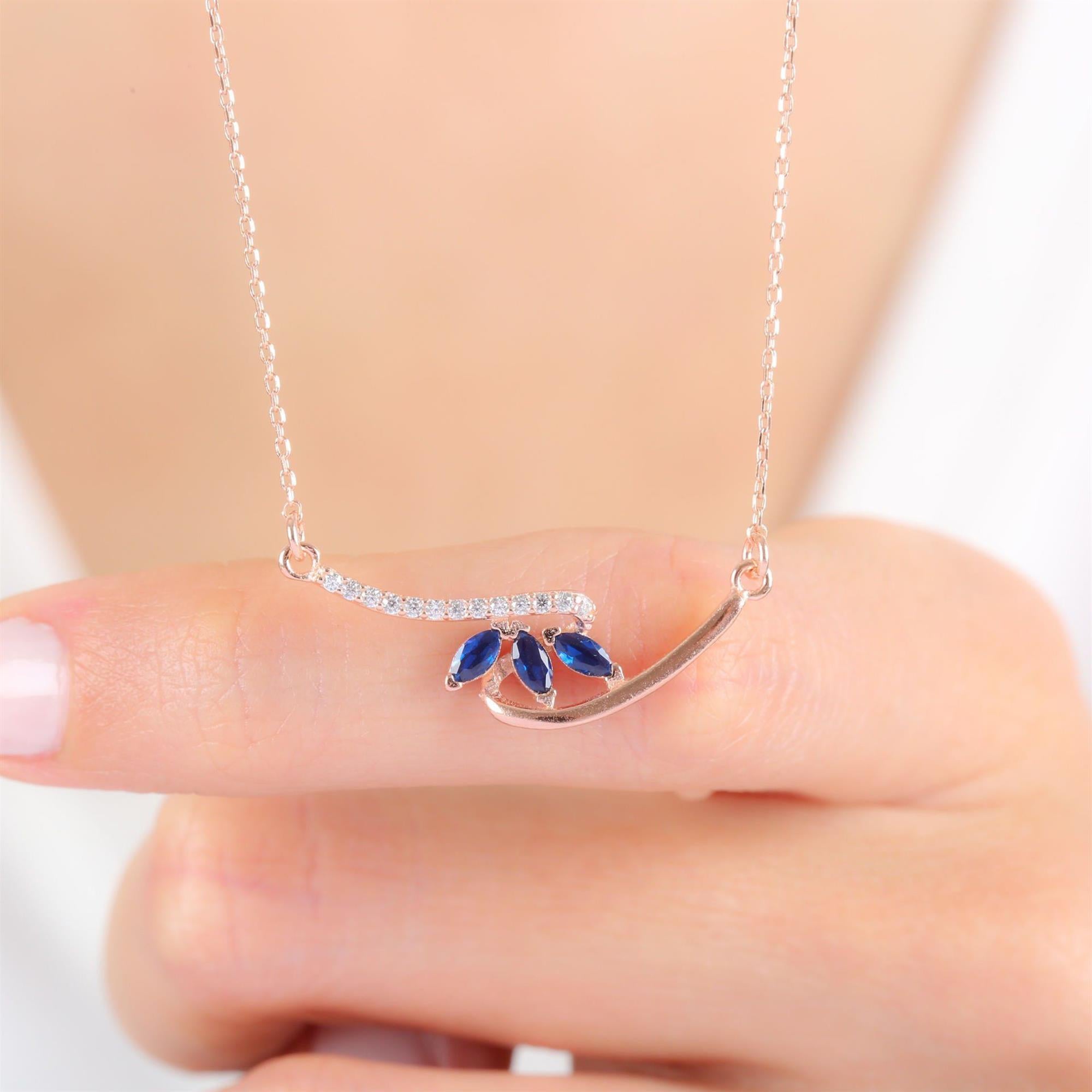 Diamond Setting Sapphire Tria Loop Rose Gold Necklace