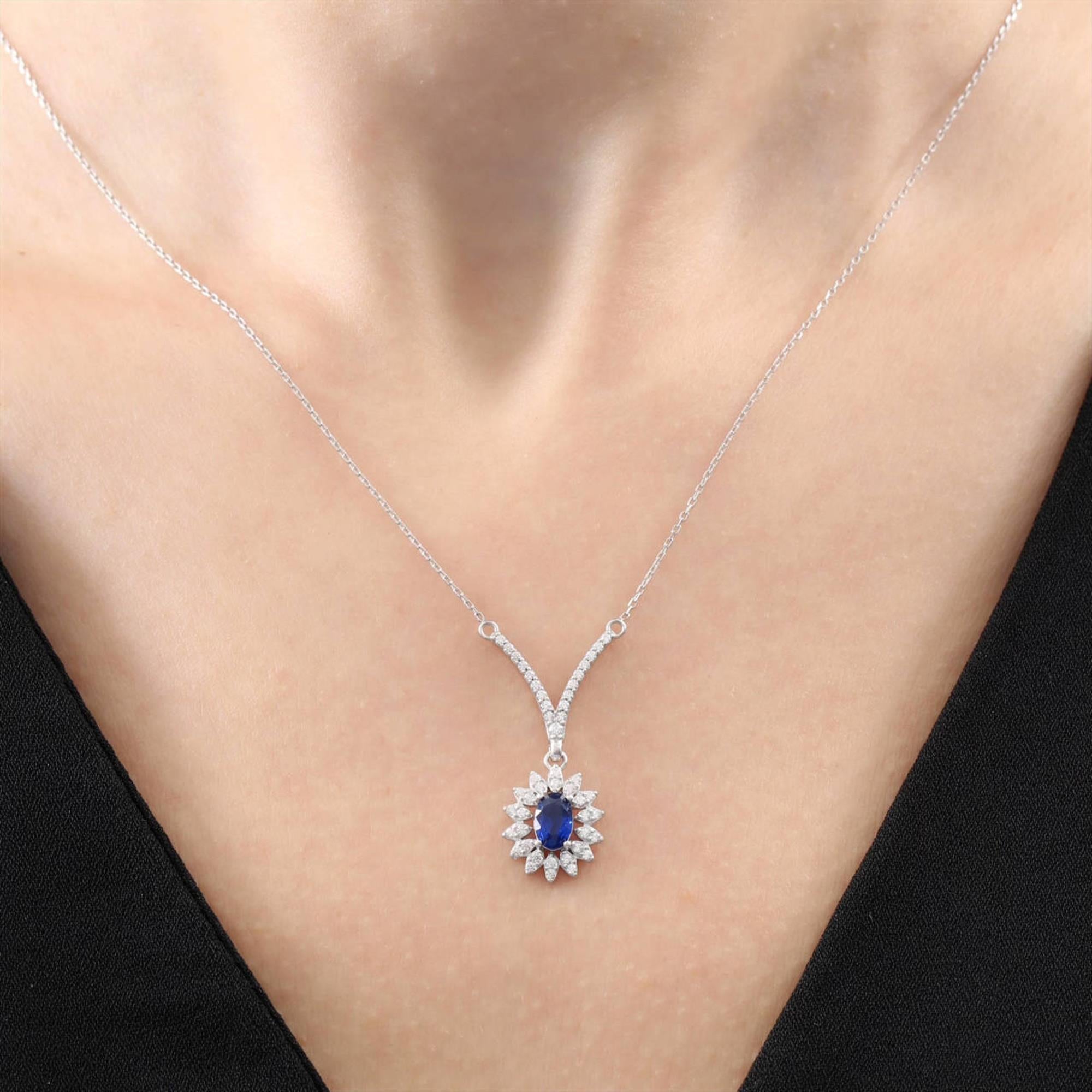 Diamond Setting Vega Star Sapphire Seal of Elegance Silver Necklace