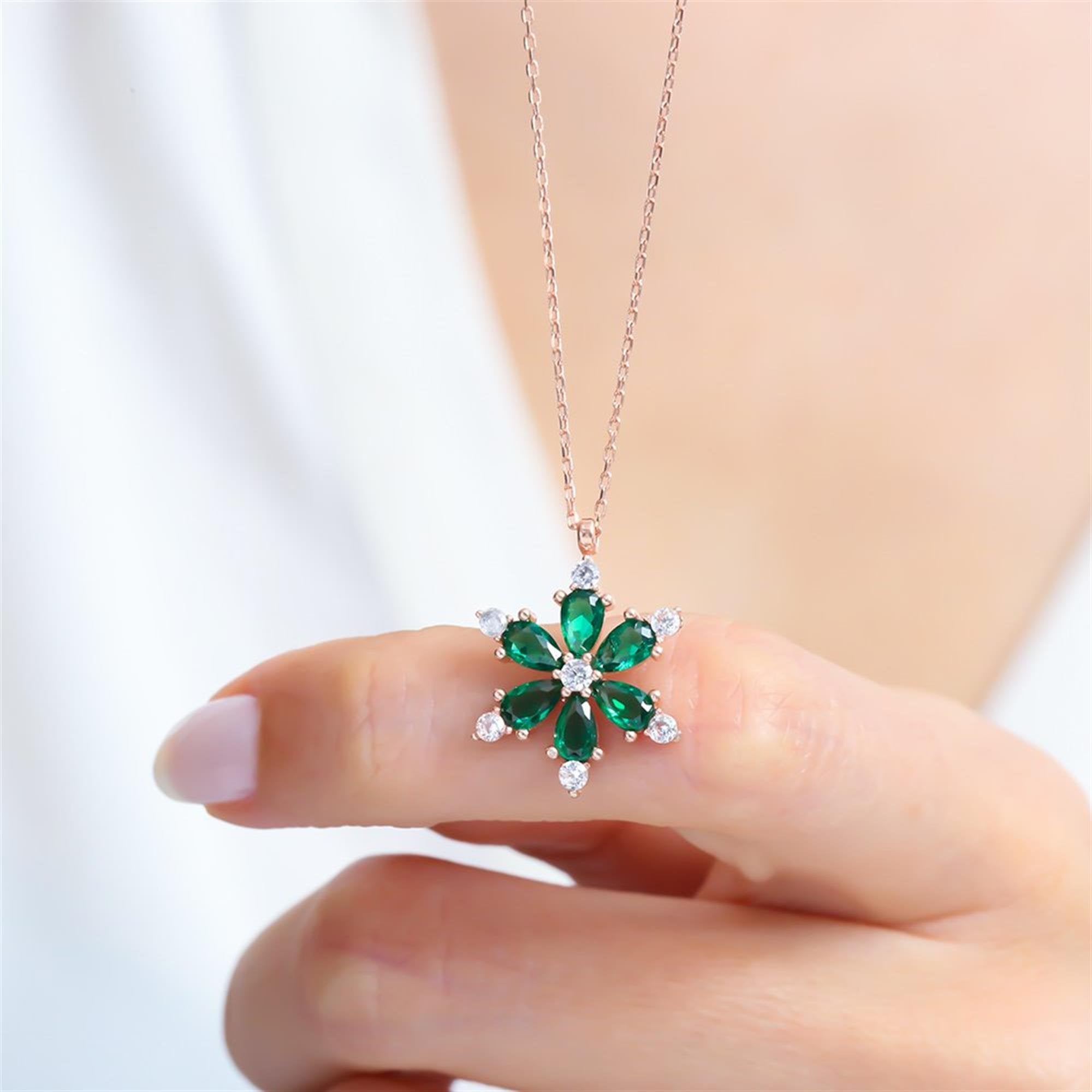 Emerald Starflower Rose Gold Necklace